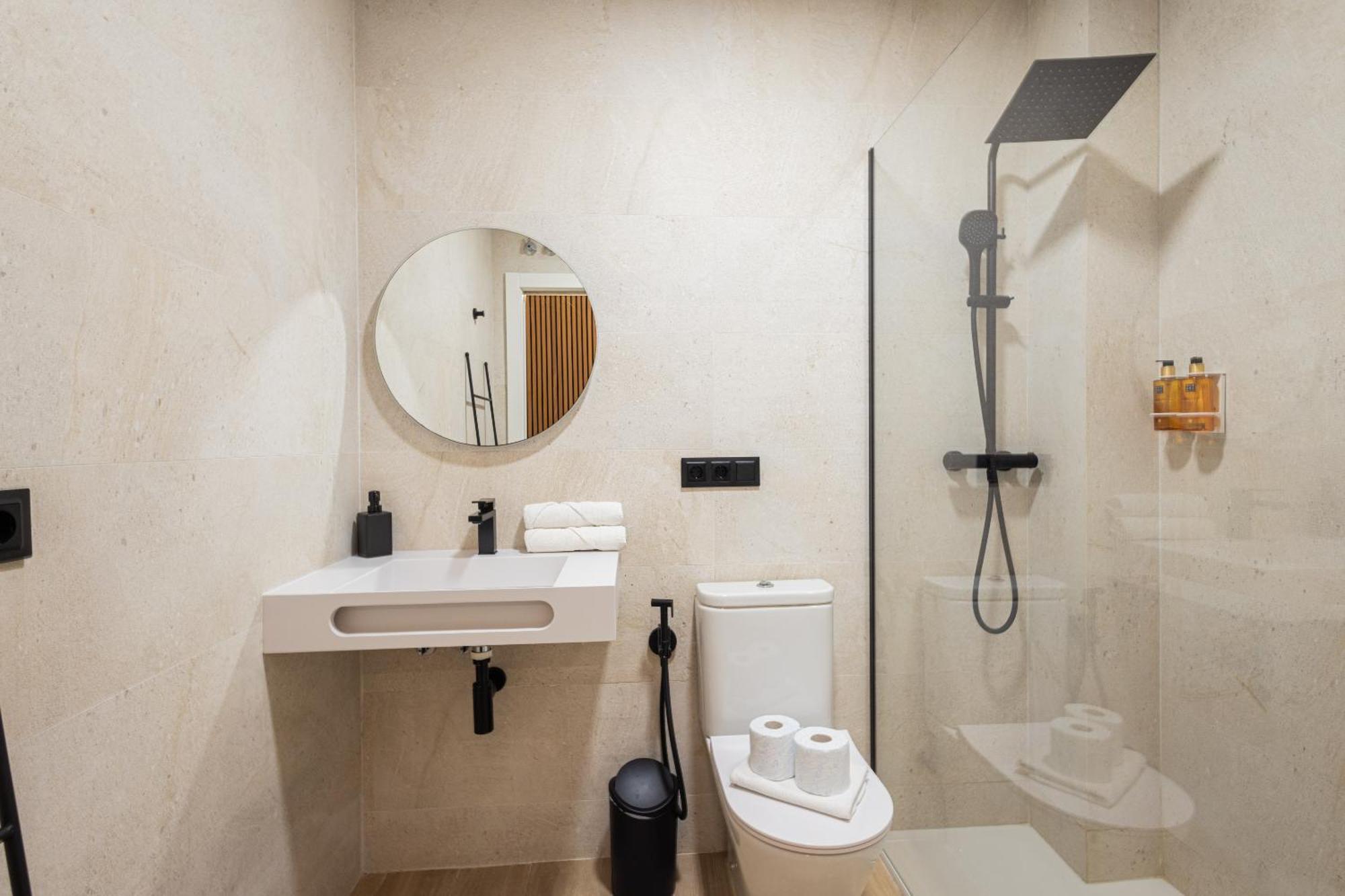 ולנסיה Florit Flats - The Blasco Ibanez Apartments מראה חיצוני תמונה
